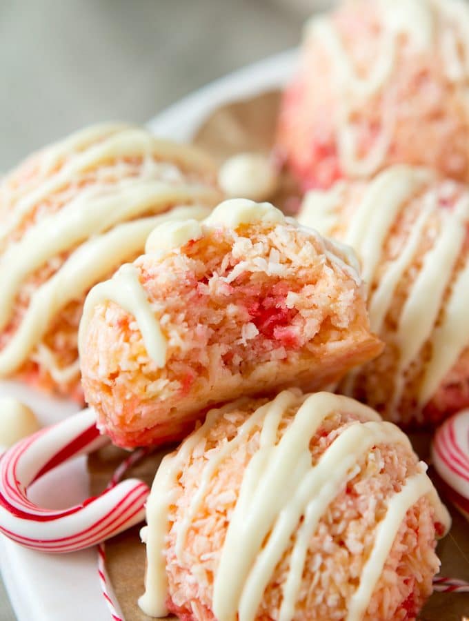 Peppermint Macaroons (gluten free, paleo and dairy free)