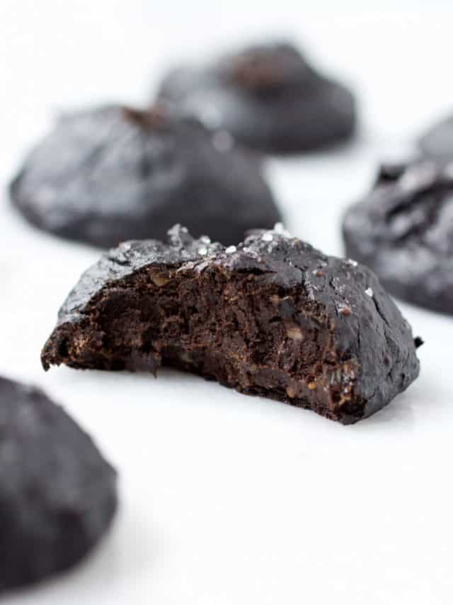 How to Make 3Ingredient Fudgy Cookies A Clean Bake