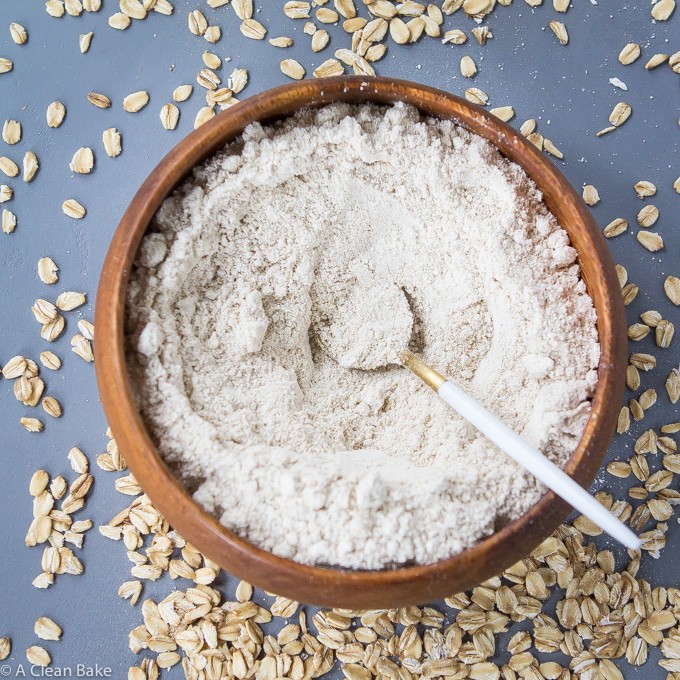 make oat flour blender vs food processor