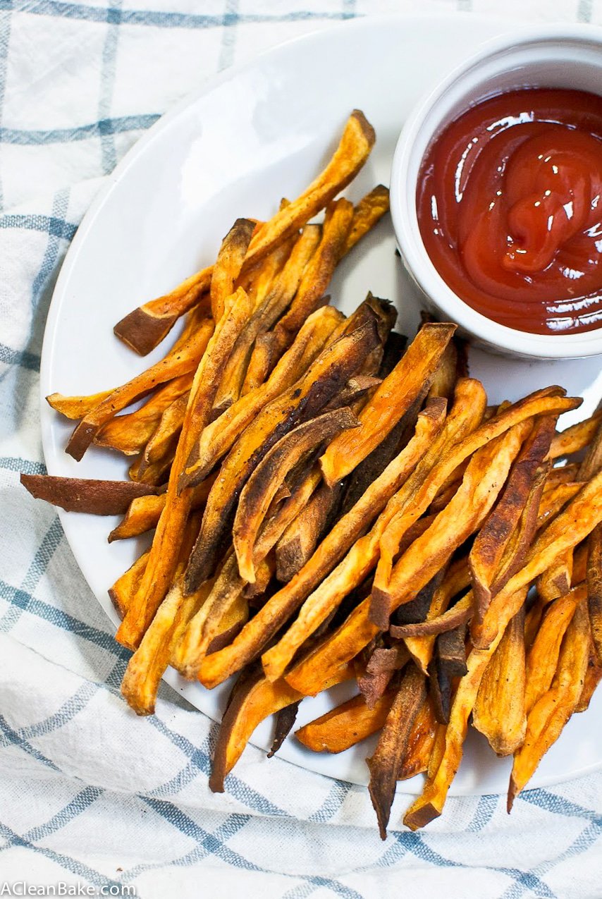 https://acleanbake.com/wp-content/uploads/2014/06/Paleo-Baked-Sweet-Potato-Fries1.jpg