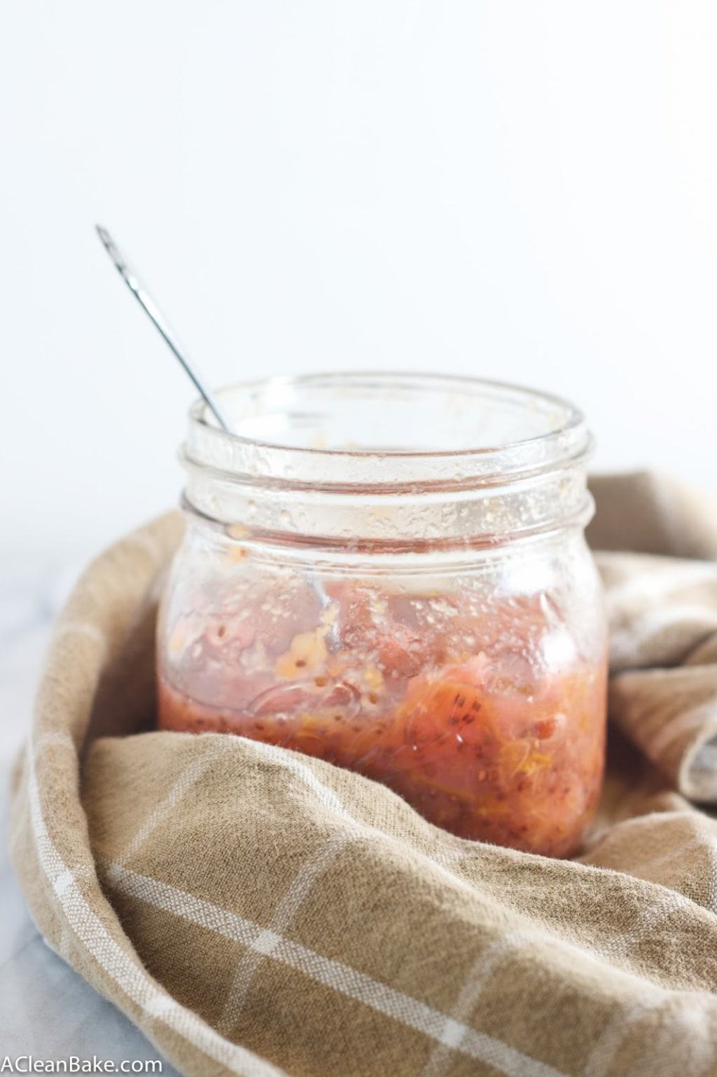 Easy sugar-free plum, pear and chia compote that is great for preserving summer flavors!
