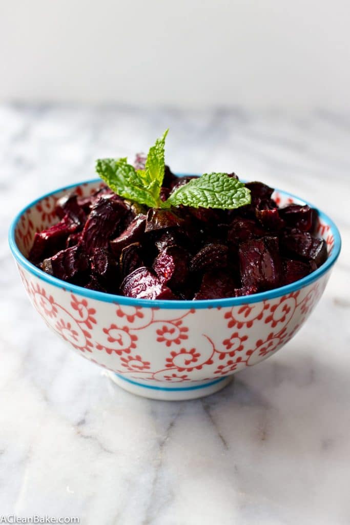 Easy Roasted Beets #whole30 #paleo #vegan #21dsd