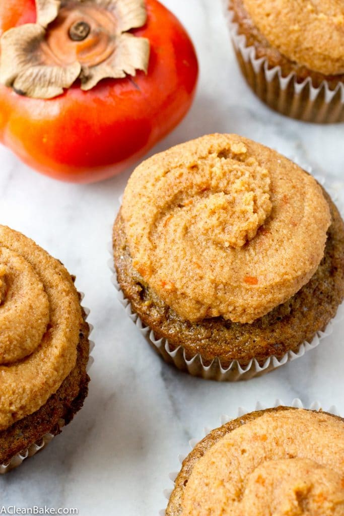 (Grain-Free) Olive Oil Spice Cupcakes with Bourbon Persimmon Frosting #glutenfree #grainfree #paleo