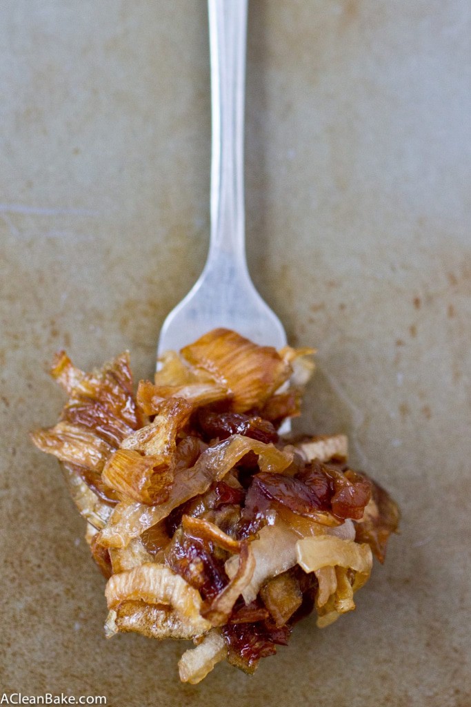 Slow Cooker Caramelized Onions - your favorite burger topping made the easy, oven-free, hands off way!