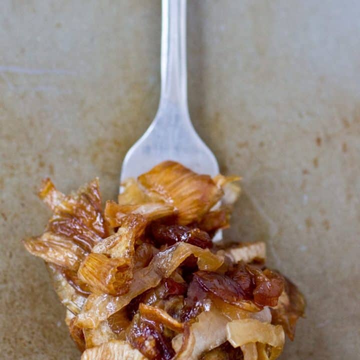 Slow Cooker Caramelized Onions