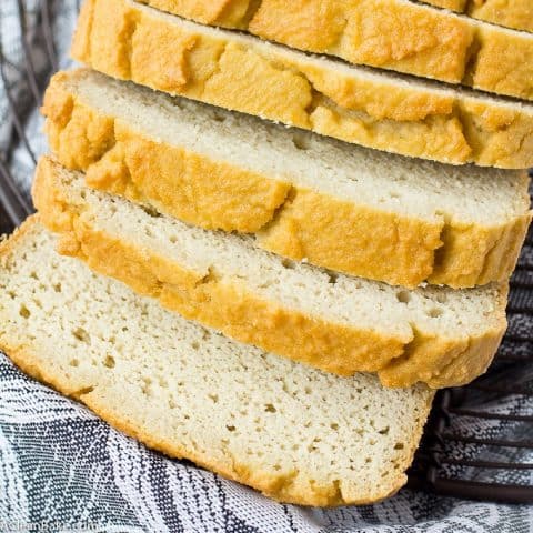 Low carb and grain free sandwich bread that you can make in the blender! (gluten free and paleo)
