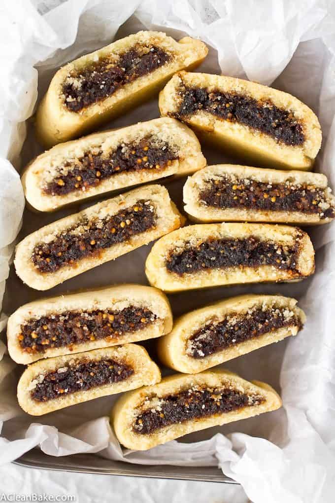 Clean Eating Homemade Fig Newtons (Gluten free, Grain Free, Paleo friendly, naturally sweetened)