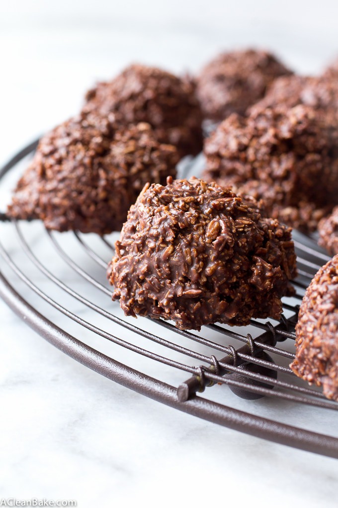 No-Bake Chocolate Macaroons (gluten free, grain free, paleo, vegan, dairy free)