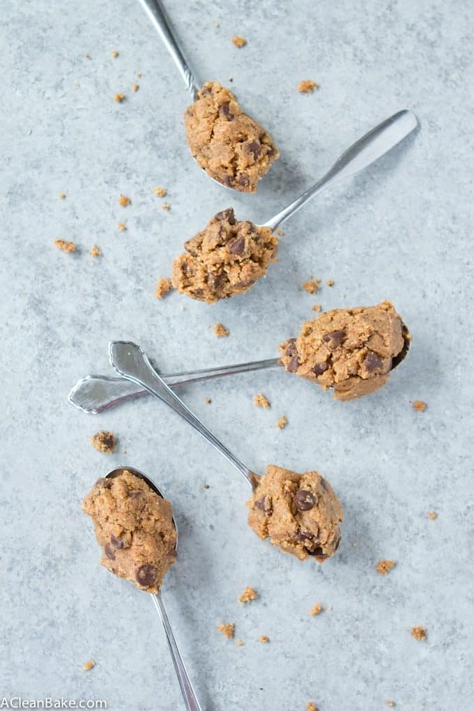 Edible Cookie Dough (egg free, vegan, low carb and paleo)