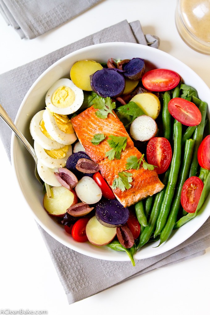 Salmon Salad Nicoise - Make all the components ahead of time for a quick and easy meal! (gluten free, grain free, and paleo friendly)