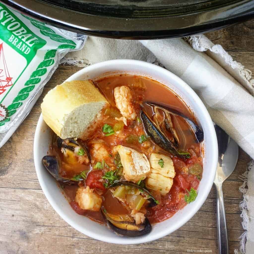 Healthy Paleo Slow Cooker Dinners - Seafood Cioppino