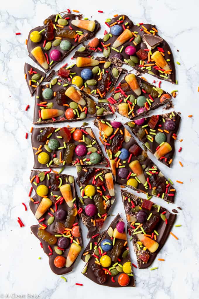 Halloween Bark Made with Dark Chocolate and Naturally-Colored Candies! (#glutenfree #paleo #chemicalfree #recipe #chocolate