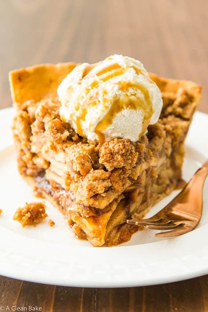 Paleo Apple Pie with Crumb Topping (gluten free, grain free, dairy free)