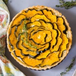 Roasted Acorn Squash Tart with Ricotta and Thyme (#glutenfree #paleo #vegetarian #thanksgiving #recipe)