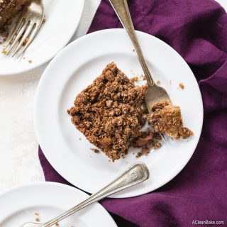 Paleo Rhubarb Coffee Cake #glutenfree #Paleo #healthybreakfast #healthycake #summerdessert #healthybreakfast #glutenfreebreakfast #paleobreakfast #paleosnack #glutenfreesnack #glutenfreedessert #paleodessert #dessertrecipe #paleodessertrecipe #paleorecipe #glutenfreerecipes #glutenfreedessertrecipes