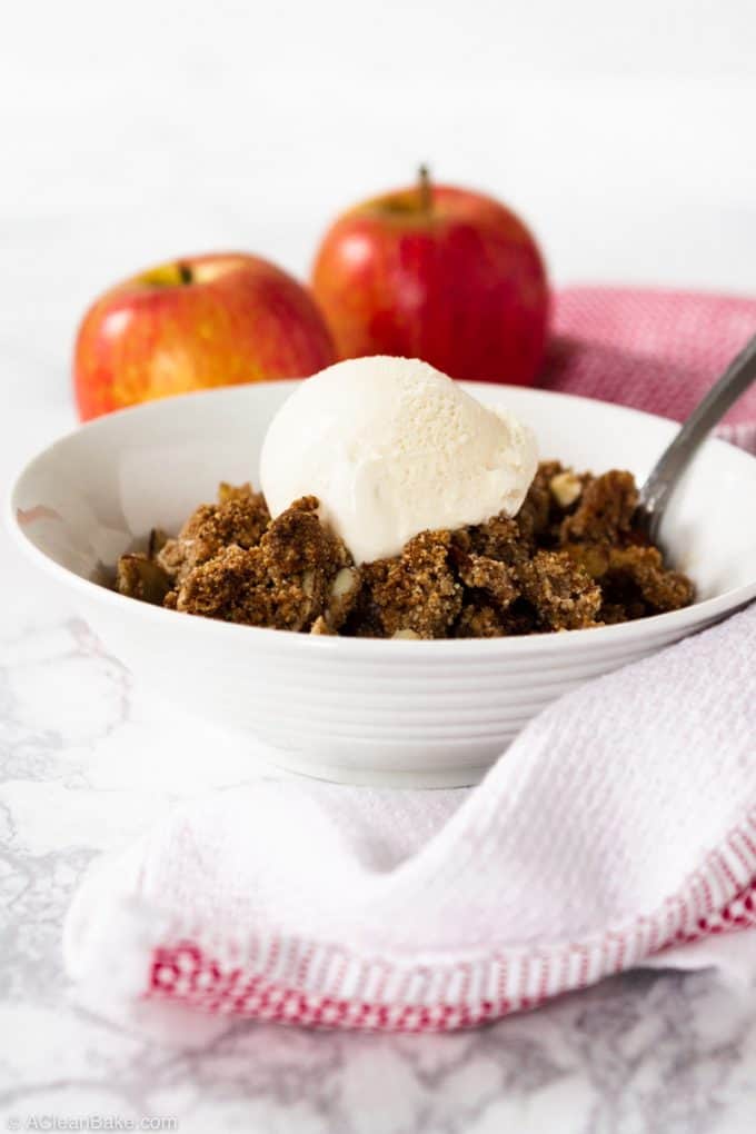 Bowl of Vegan Paleo Apple Crisp with Ice Cream