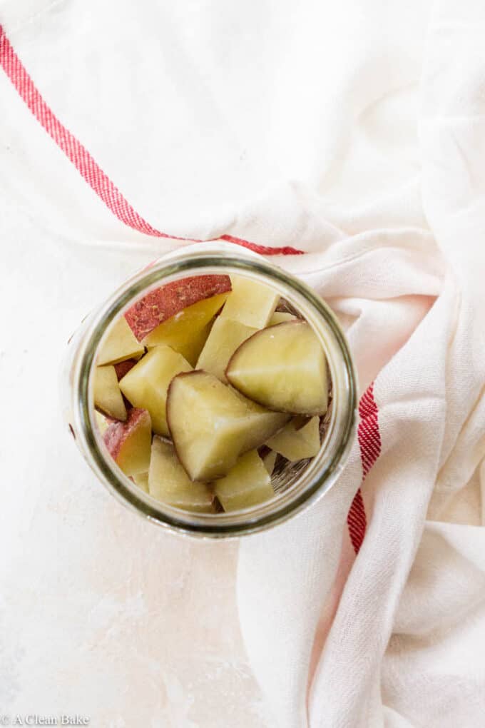 How to freeze potatoes: jar of frozen potatoes