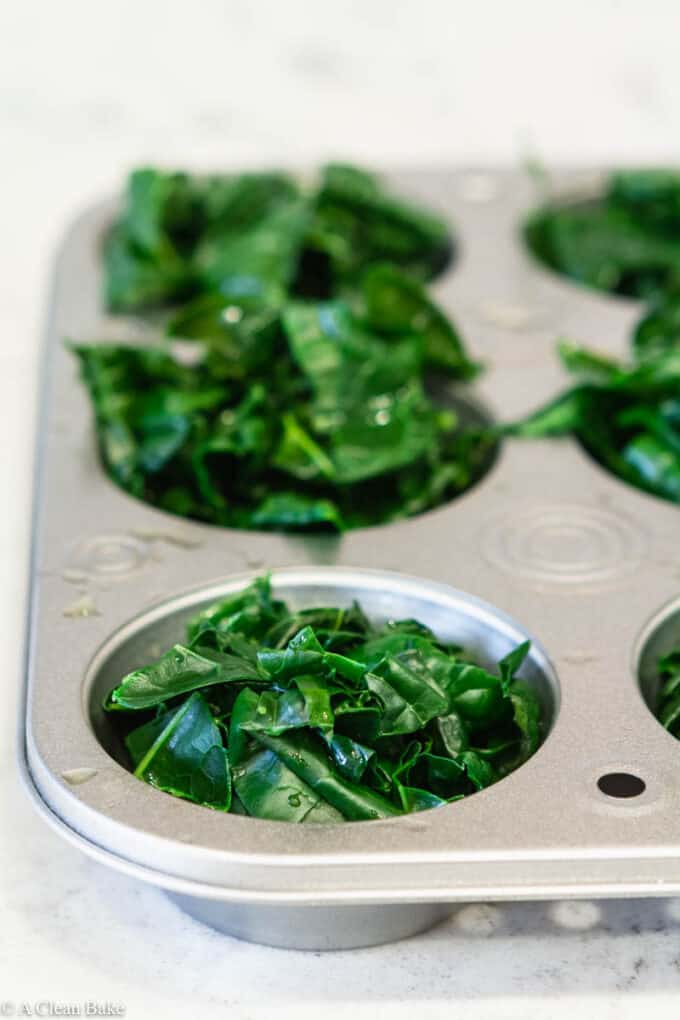 How to freeze kale in a cupcake tin